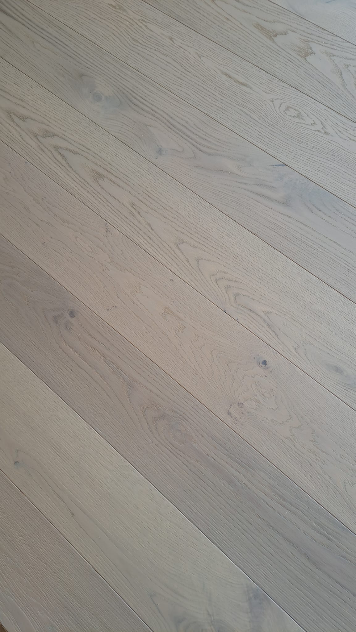 Klick-Fertigparkett-Eiche-Sandgrau