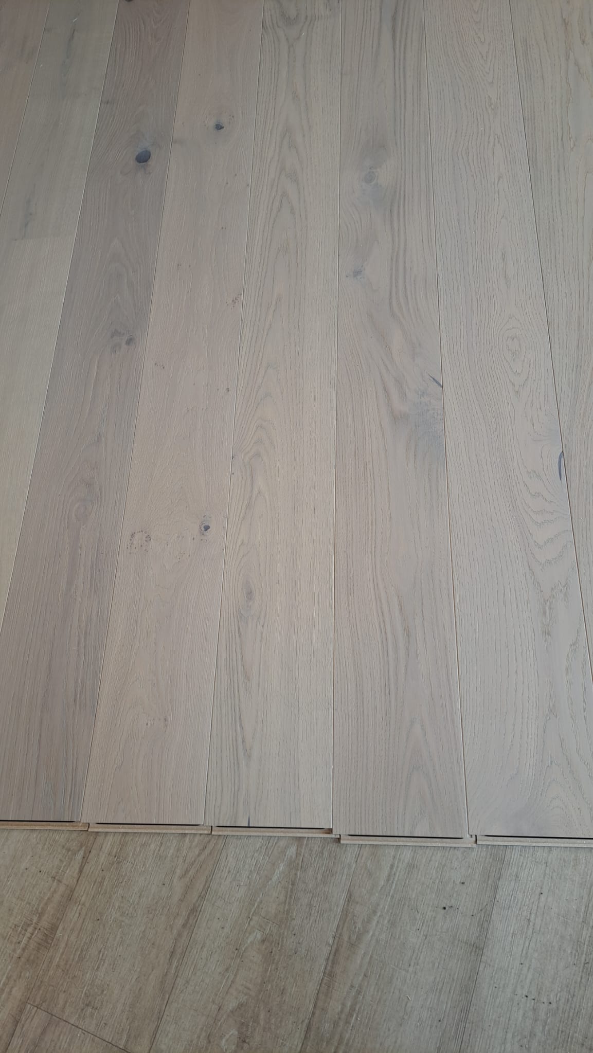 Klick-Fertigparkett-Eiche-Sandgrau