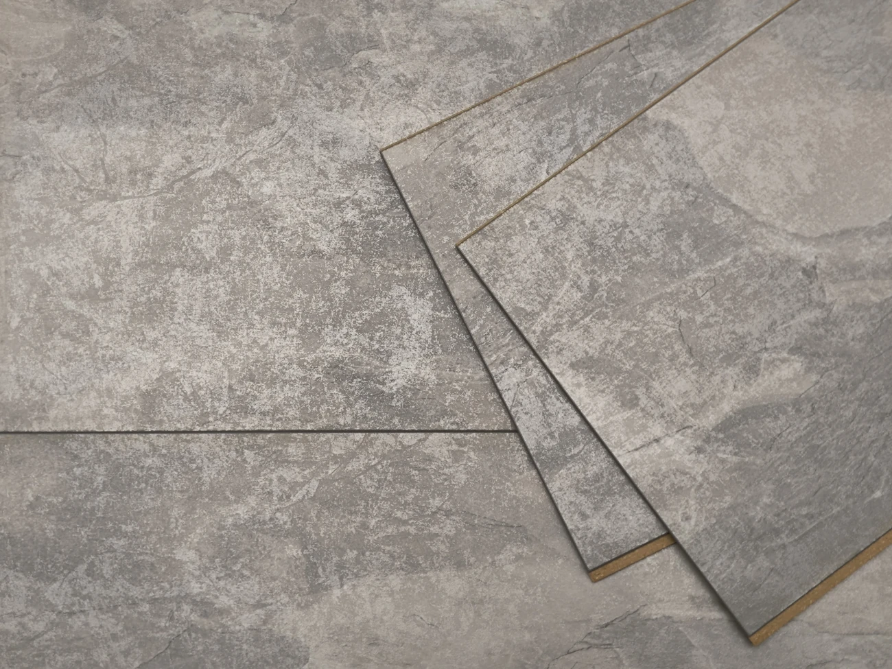 Klick-Laminatboden-Fliesenoptik-Manaslu